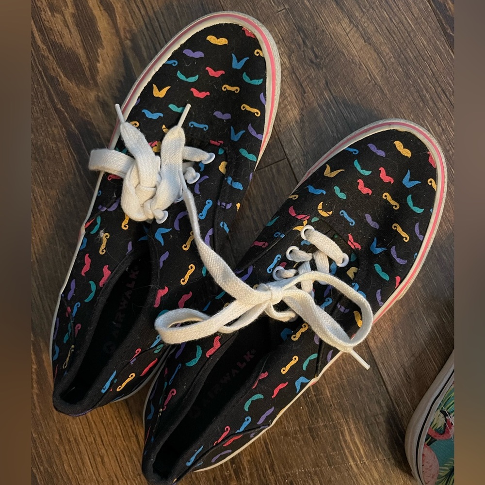 Airwalk mustache shoes. Women size 7.